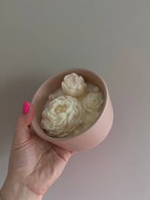 Load image into Gallery viewer, Agaboo Candle - Flower Candle 8 oz 2.5x4.5in: Blush Pink / Unscented
