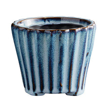 Load image into Gallery viewer, 47th &amp; Main (Creative Brands) - Ceramic Pot with Feet  - Small
