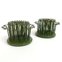 Load image into Gallery viewer, Floral Genius - Round Hairpin Flower Holder Flower Frog
