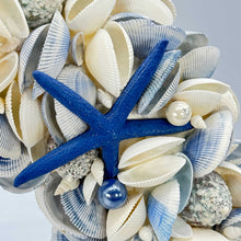 Load image into Gallery viewer, Galt International Company - Christmas Holiday Seashell Wreath - 17&quot;: Blue
