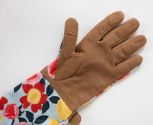 Load image into Gallery viewer, Womanswork - Heirloom Garden Arm Saver Glove

