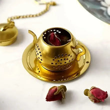Load image into Gallery viewer, Magnifique Hearts - Golden Teapot Shaped Tea Infuser, Tea Drain, Tea strainer
