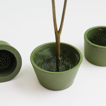 Load image into Gallery viewer, Floral Genius - Round Pin Cup Flower Holder Flower Frog

