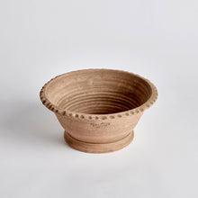 Load image into Gallery viewer, Napa Home &amp; Garden - Wakefield Handmade Alvena Forcing Pot #6, Aged Terracotta
