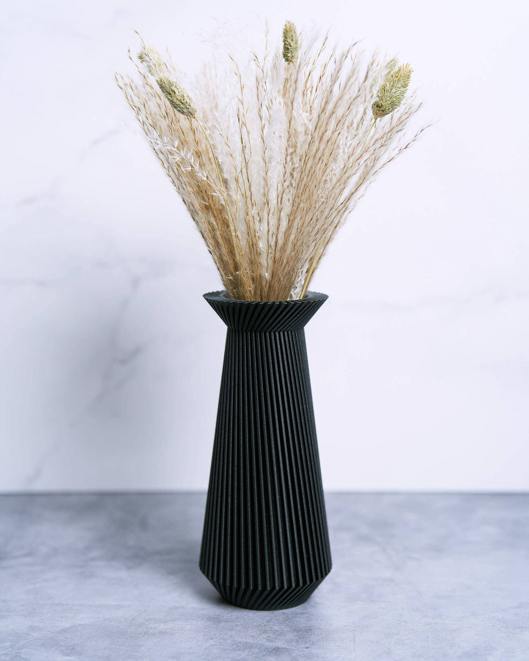 Woodland Pulse - BANDA™ Black Pampas Vase