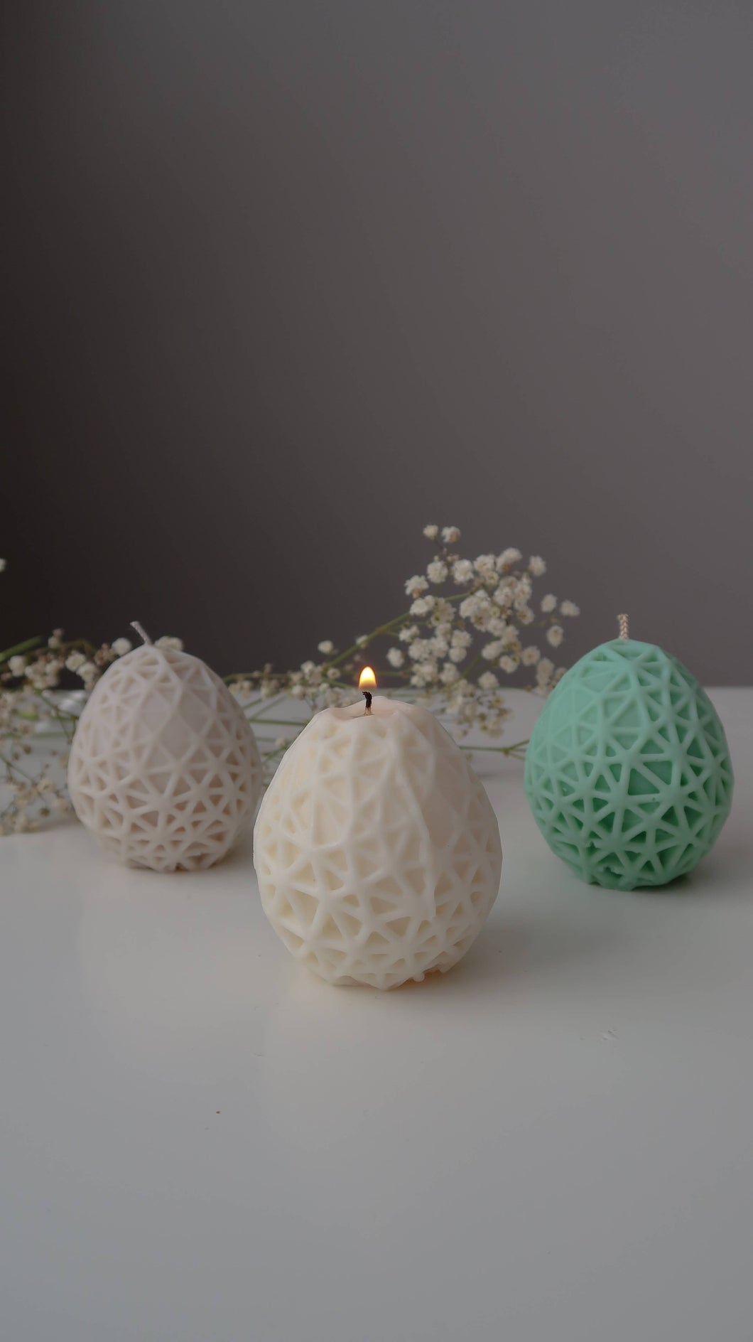 Jeune Home - Easter egg candle with geometric design | Easter decor: Cream ( wax colour) / Unscented